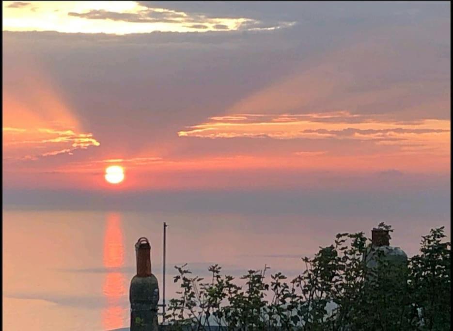Seaview Cottage With Oodles Of Charm Sleeps 4 Portland Eksteriør billede