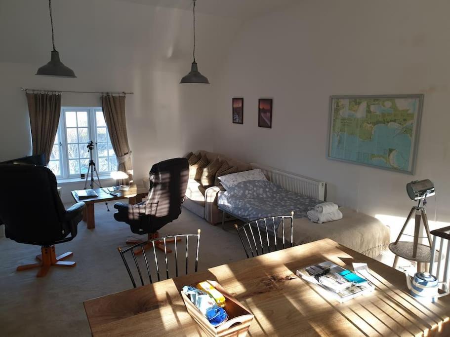Seaview Cottage With Oodles Of Charm Sleeps 4 Portland Eksteriør billede